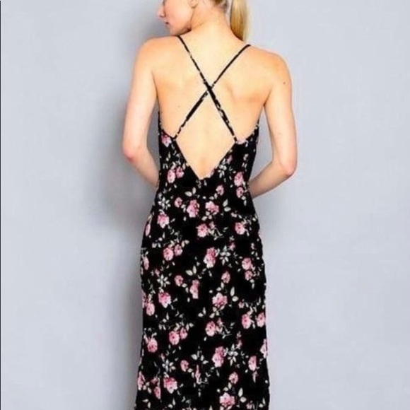 VICI Collection Aakaa Floral Slip Boutique Dress - Picture 4 of 4